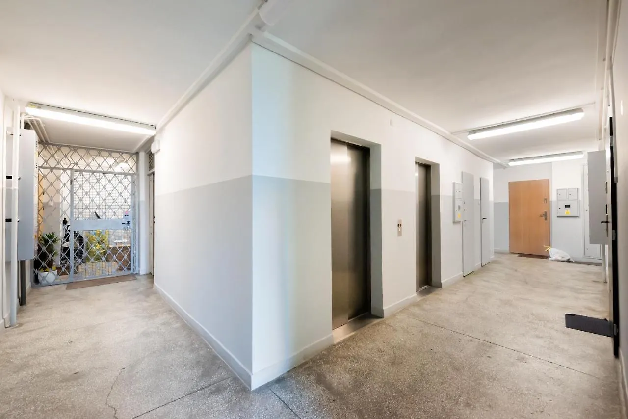 Witolinska White & Black Apartment ワルシャワ 0*,