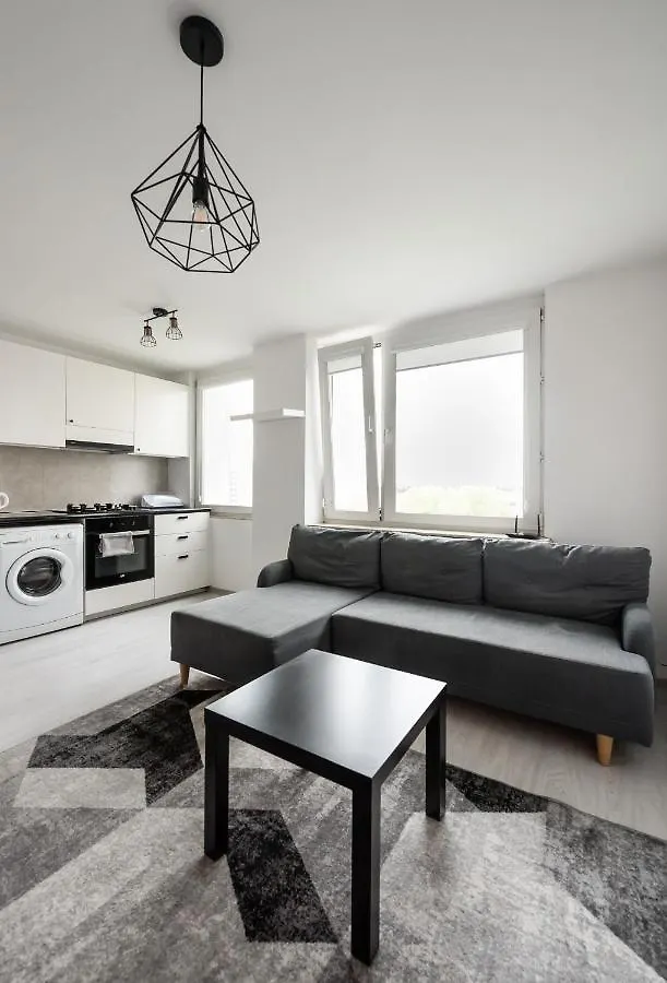 Witolinska White & Black Apartment Warsaw
